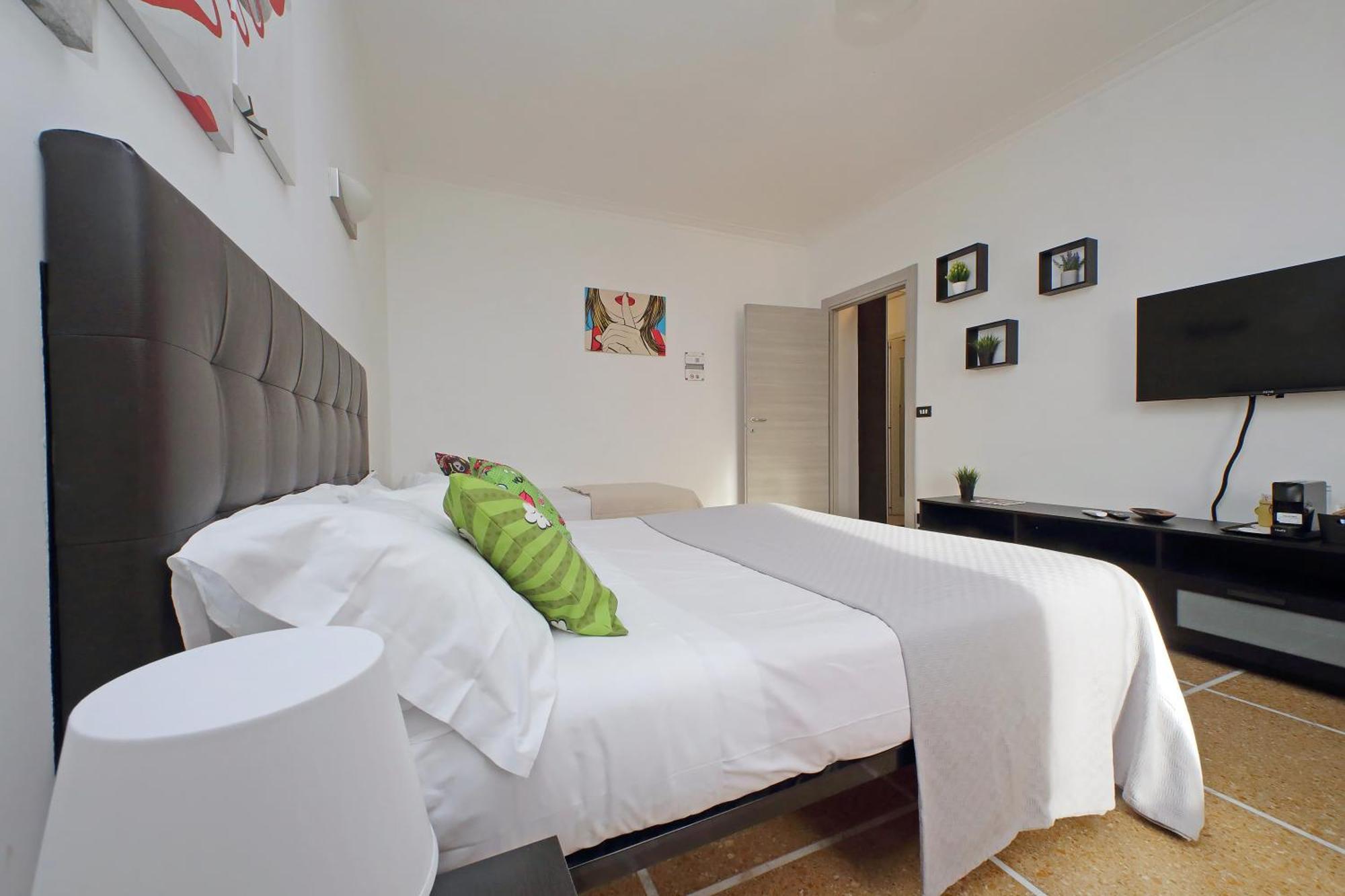 The Colours Rooms Guest House Rome Exterior photo